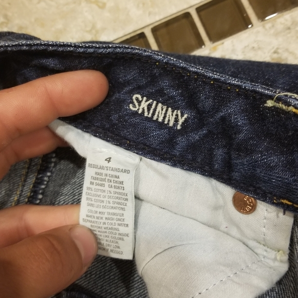American Eagle Skinny Stretch Jeans Size 4 EUC - Picture 3 of 6
